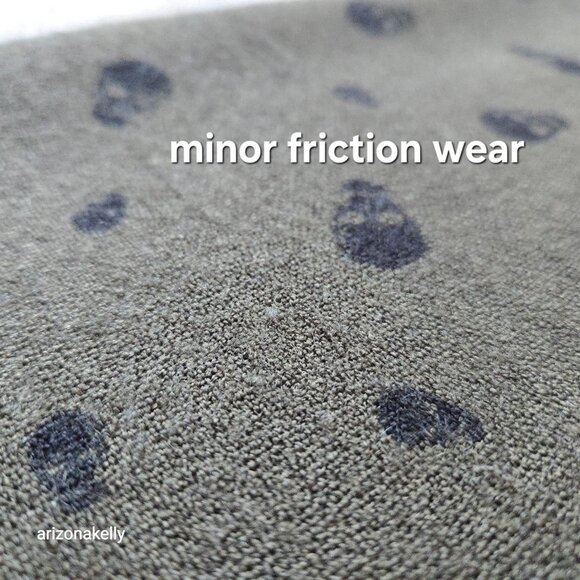 Mossimo Lightweight Wool Woven Scarf Olive Green Black Skulls - Picture 7 of 14